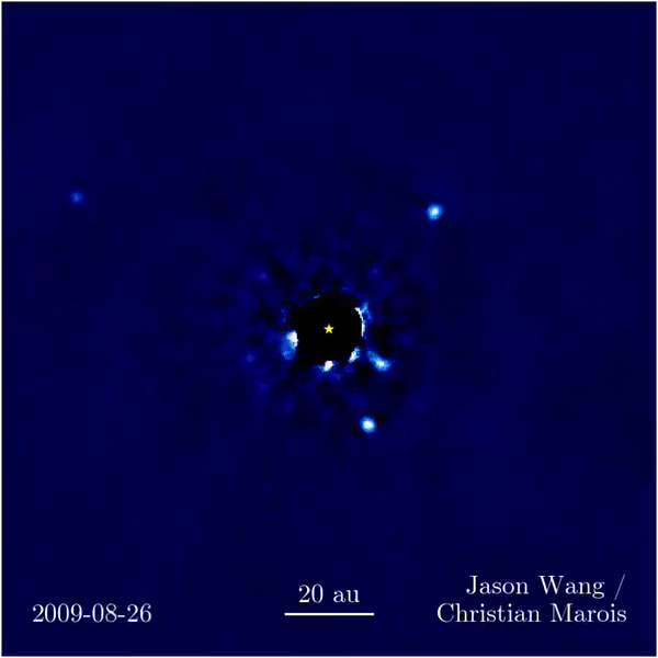 Анимация вращения экзопланет вокруг звезды HR 8799 в 129 световых лет от нас. Снимки обсерватории Кек, Гавайи.